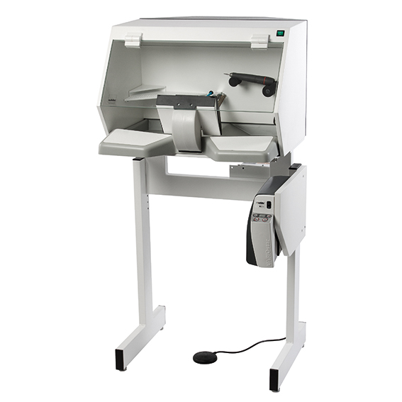 Working chamber / sanding box at Selva Online