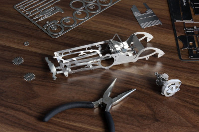 TIME FOR MACHINE Kit de constuction en métal Royal Voyager