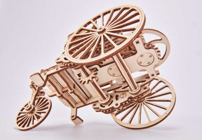 WOOD TRICK motorized carriage, 152 components
