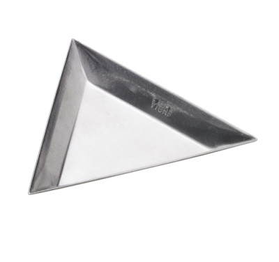 Coque triangulaire en aluminium