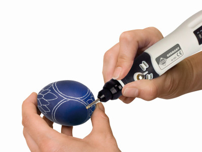 Cordless engraver and craft set