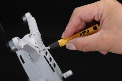WIHA micro bit set - for filigree work, with ESD handle